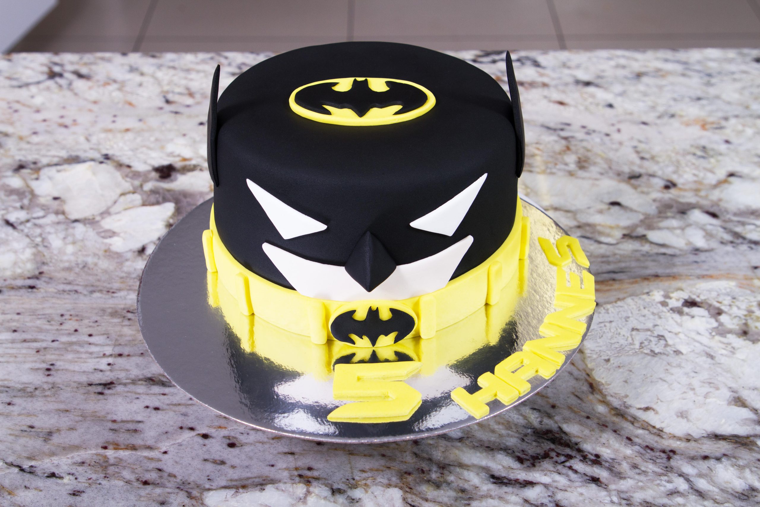 Batman Cake - Pink Buns